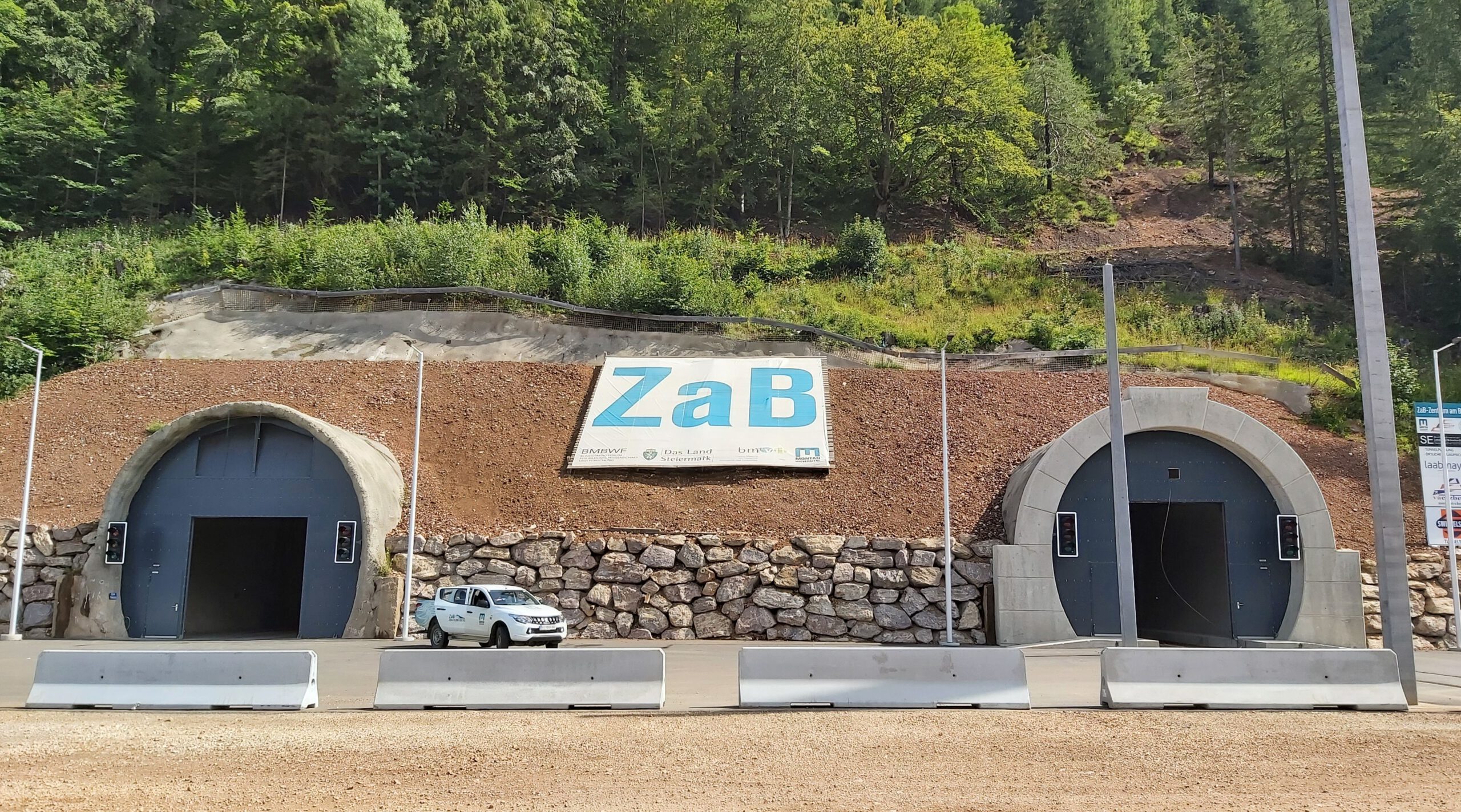 Two tunnels at Zentrum am Berg